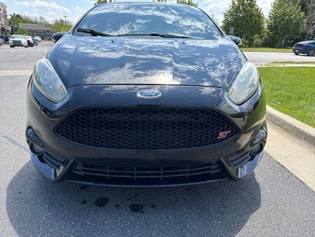 Used 2018 Ford Fiesta ST with VIN 3FADP4GX3JM144993 for sale in Dexter, MI