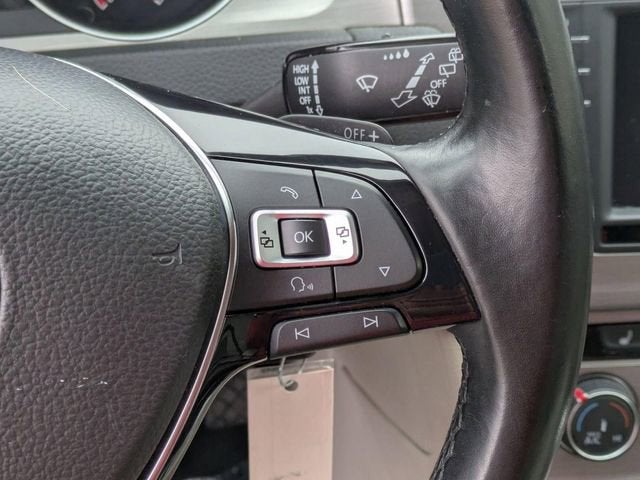 2017 Volkswagen Golf SportWagen S