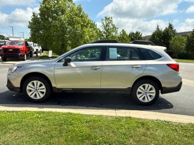 2019 Subaru Outback 2.5i