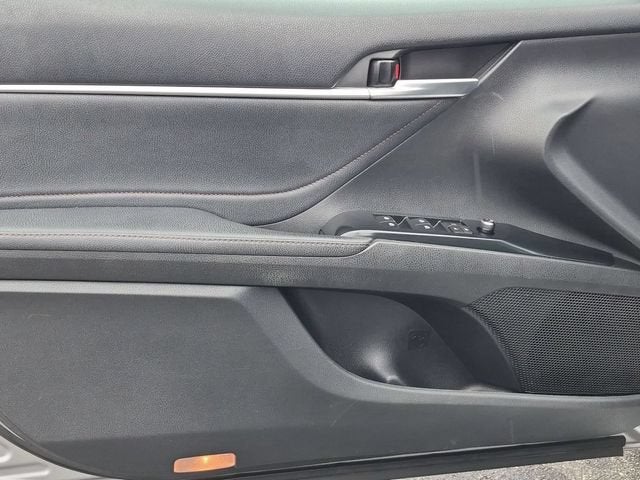 2018 Toyota Camry Hybrid XLE