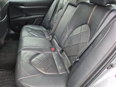 2018 Toyota Camry Hybrid XLE