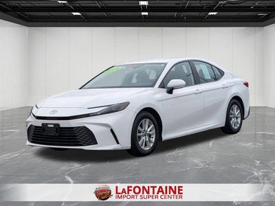 2025 Toyota Camry LE