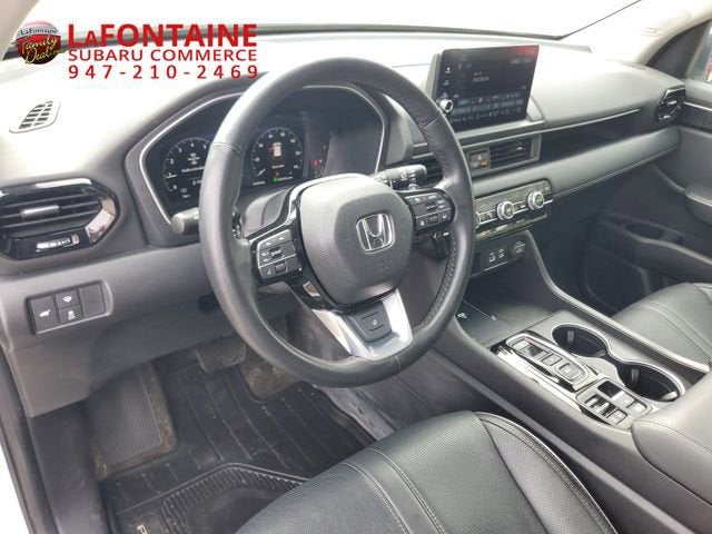 2023 Honda Pilot AWD Elite