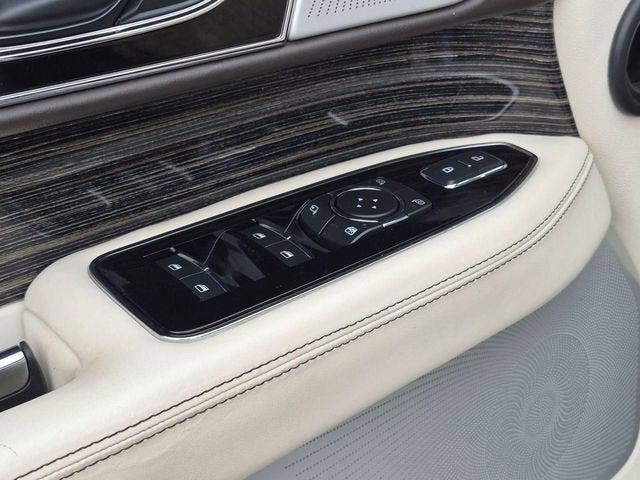 2022 Lincoln Navigator Black Label L