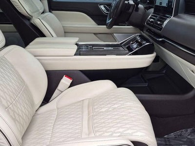 2022 Lincoln Navigator Black Label L
