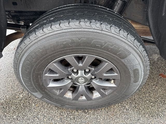 2021 Toyota Tacoma SR5 V6