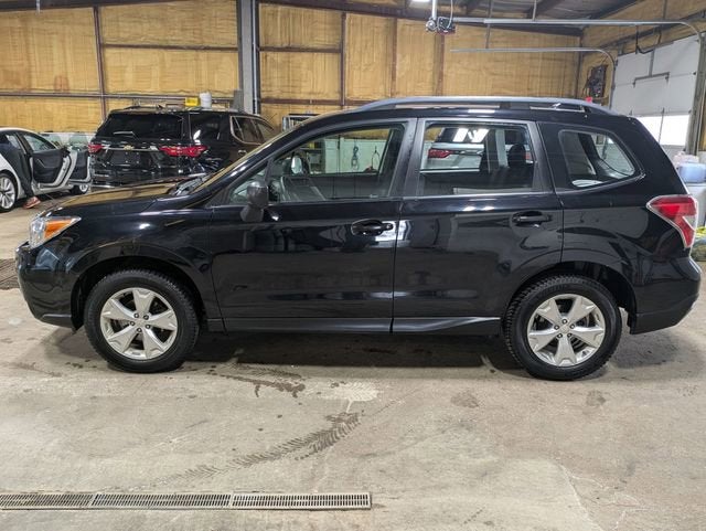 2016 Subaru Forester 2.5i