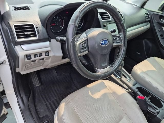 2016 Subaru Forester 2.5i Touring