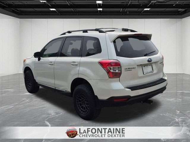 2016 Subaru Forester 2.5i Touring