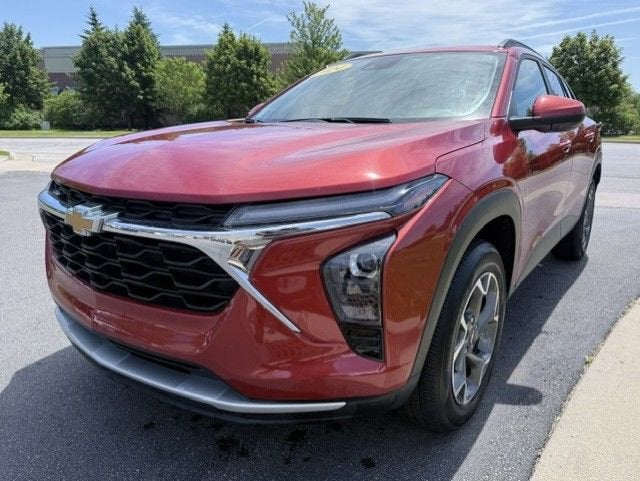 2024 Chevrolet Trax LT's photo