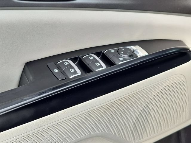 2022 Kia Carnival LXS
