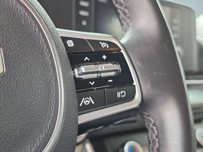 2022 Kia Carnival LXS