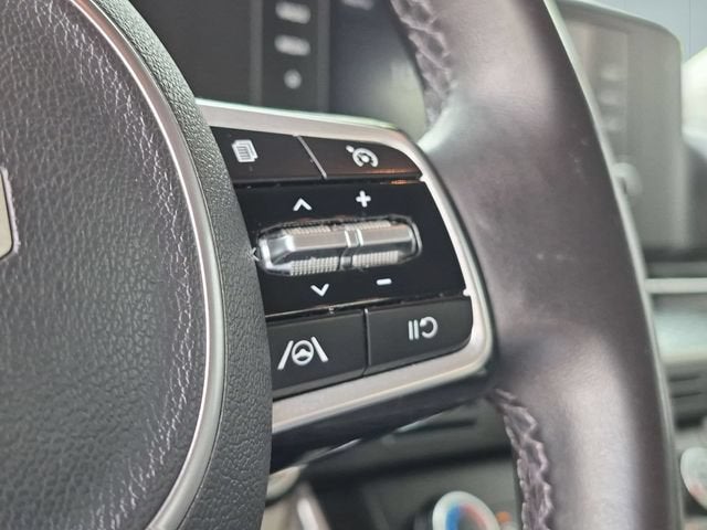 2022 Kia Carnival LXS
