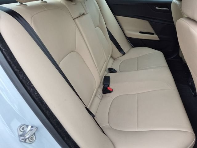 2018 Jaguar XE 35t Premium