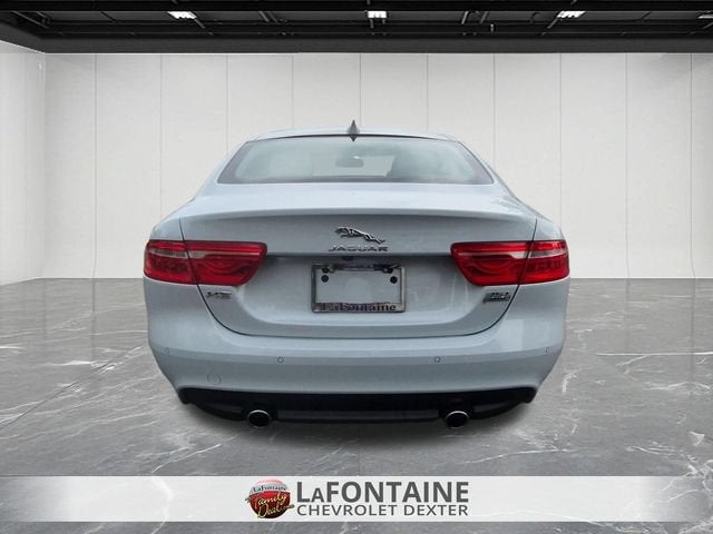 2018 Jaguar XE 35t Premium