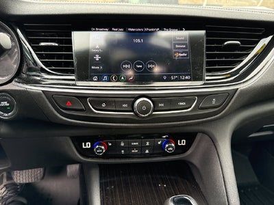 2020 Buick Regal TourX Essence