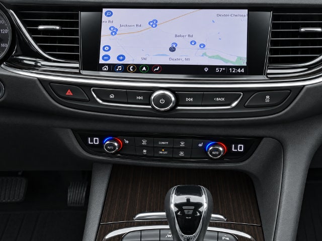 2020 Buick Regal TourX Essence