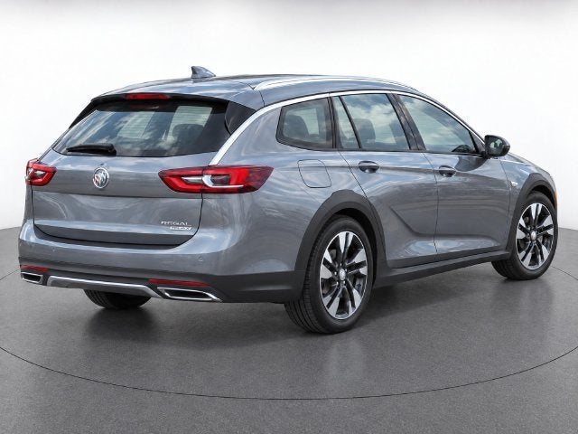 2020 Buick Regal TourX Essence