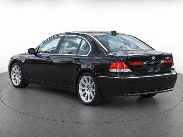 2004 BMW 7 Series 745Li