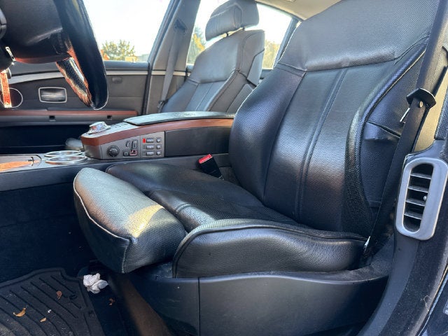 2004 BMW 7 Series 745Li