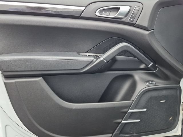 2017 Porsche Cayenne E-Hybrid S Platinum Edition