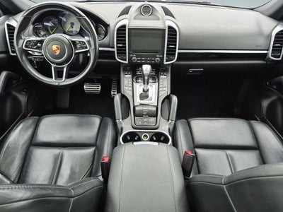 2017 Porsche Cayenne E-Hybrid S Platinum Edition