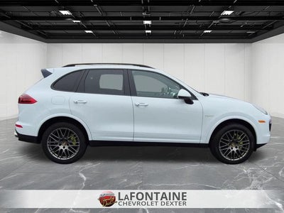 2017 Porsche Cayenne E-Hybrid S Platinum Edition
