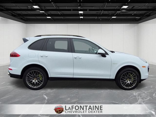 2017 Porsche Cayenne E-Hybrid S Platinum Edition