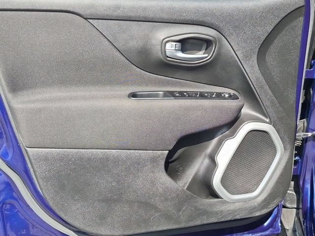 2021 Jeep Renegade Islander - Photo 15