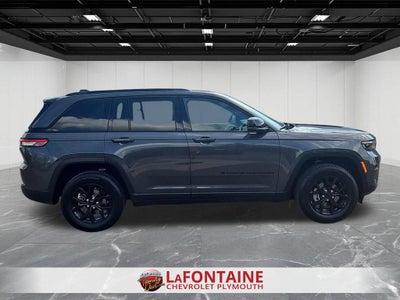 2025 Jeep Grand Cherokee Altitude X 4x4
