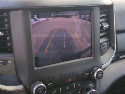 2021 RAM 1500 Big Horn Crew Cab 4x4 5'7" Box