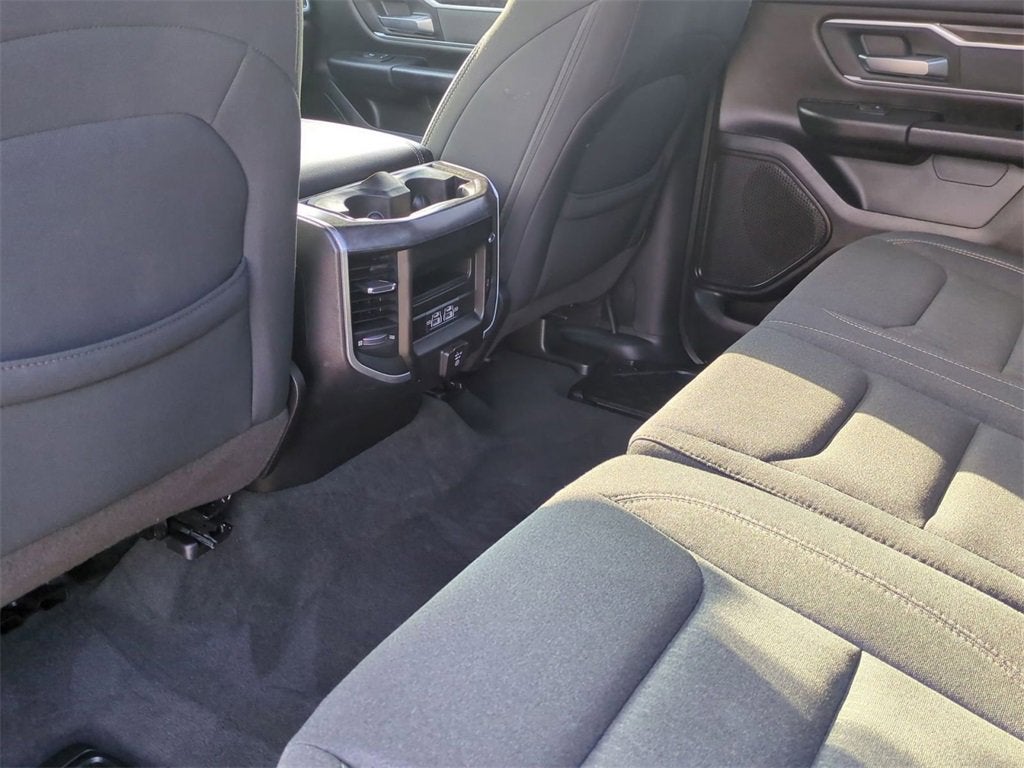 2021 RAM 1500 Big Horn Crew Cab 4x4 5'7" Box