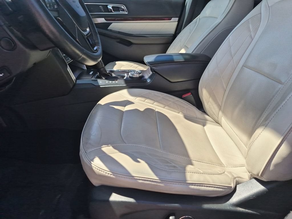 2018 Ford Explorer Platinum