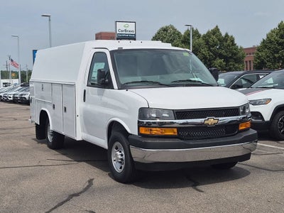 2026 Chevrolet Express Cutaway 3500 1WT