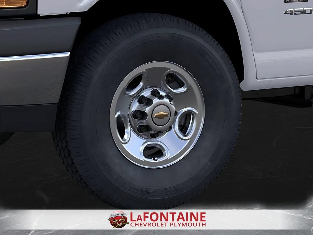 2026 Chevrolet Express Cutaway 3500 1WT