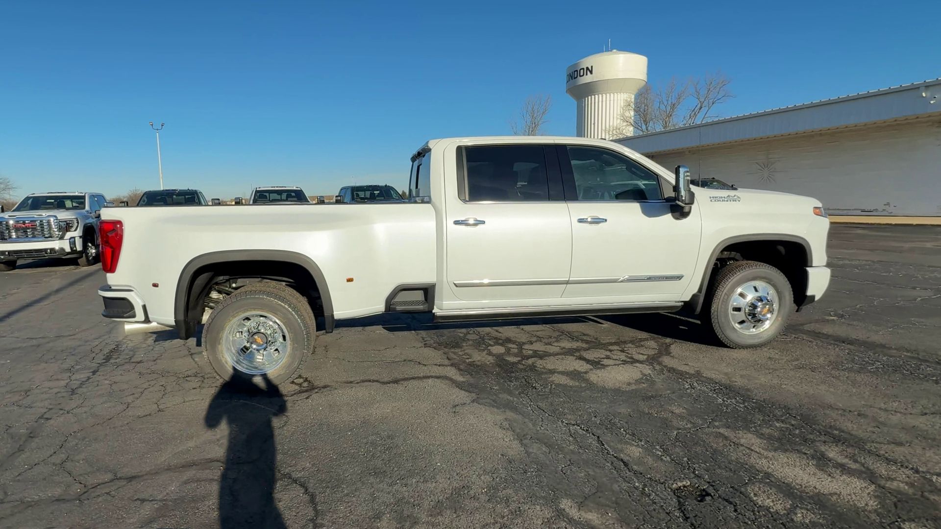 2026 Chevrolet Silverado 3500 HD High Country DRW