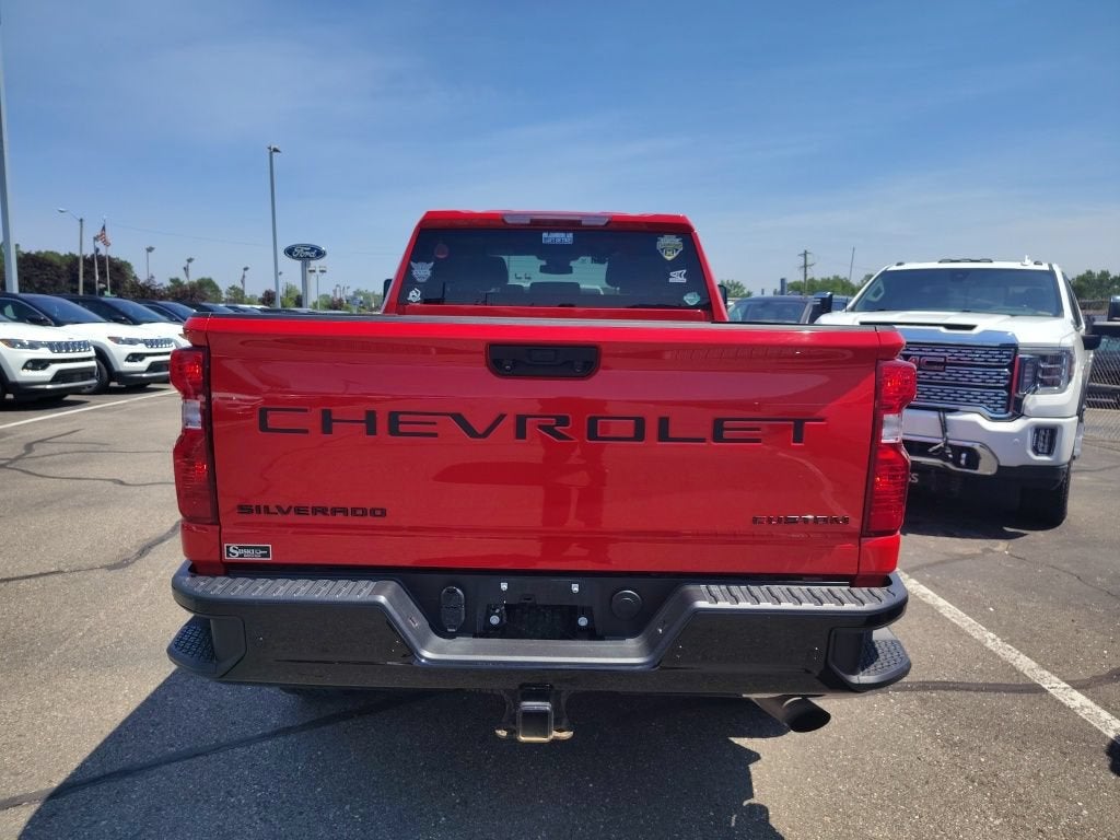 2024 Chevrolet Silverado 2500 HD Custom
