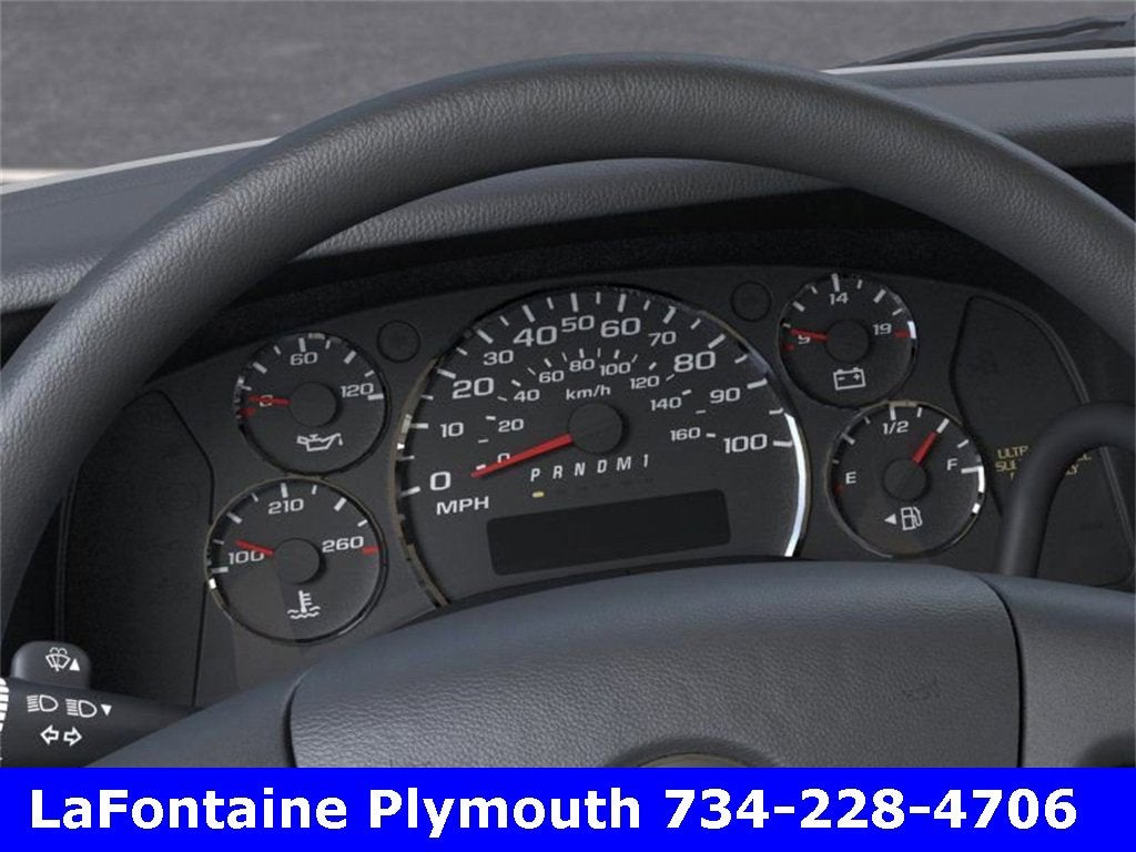 2025 Chevrolet Express Cargo 3500 WT