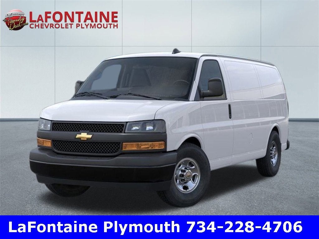 2025 Chevrolet Express Cargo 3500 WT