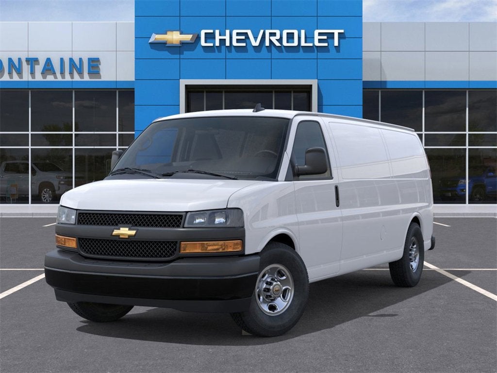 2025 Chevrolet Express Cargo 3500 WT