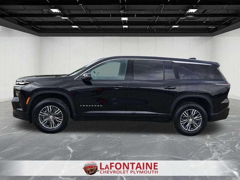 2024 Chevrolet Traverse LS