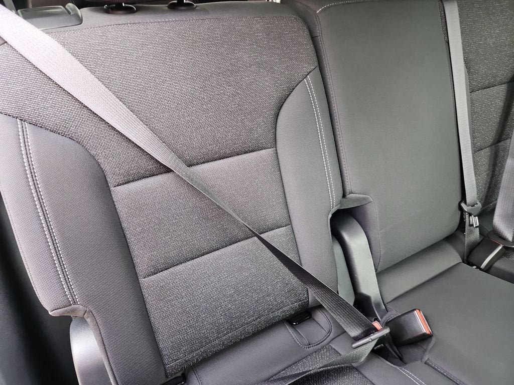 2024 Chevrolet Traverse LS