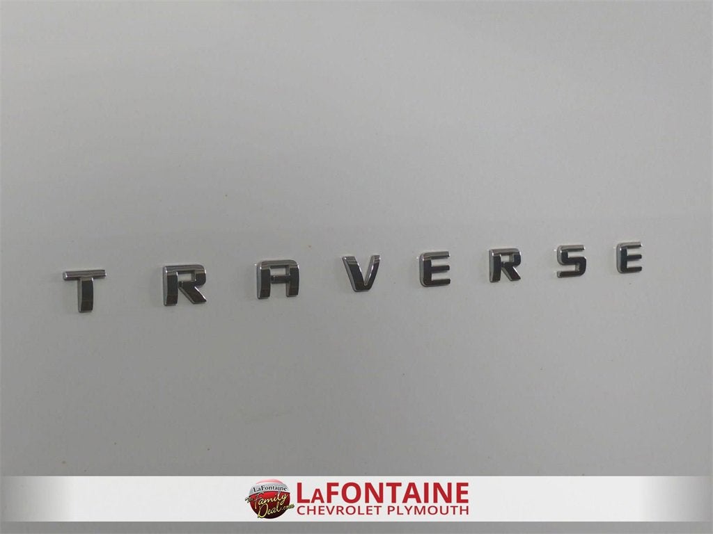 2023 Chevrolet Traverse LT Leather