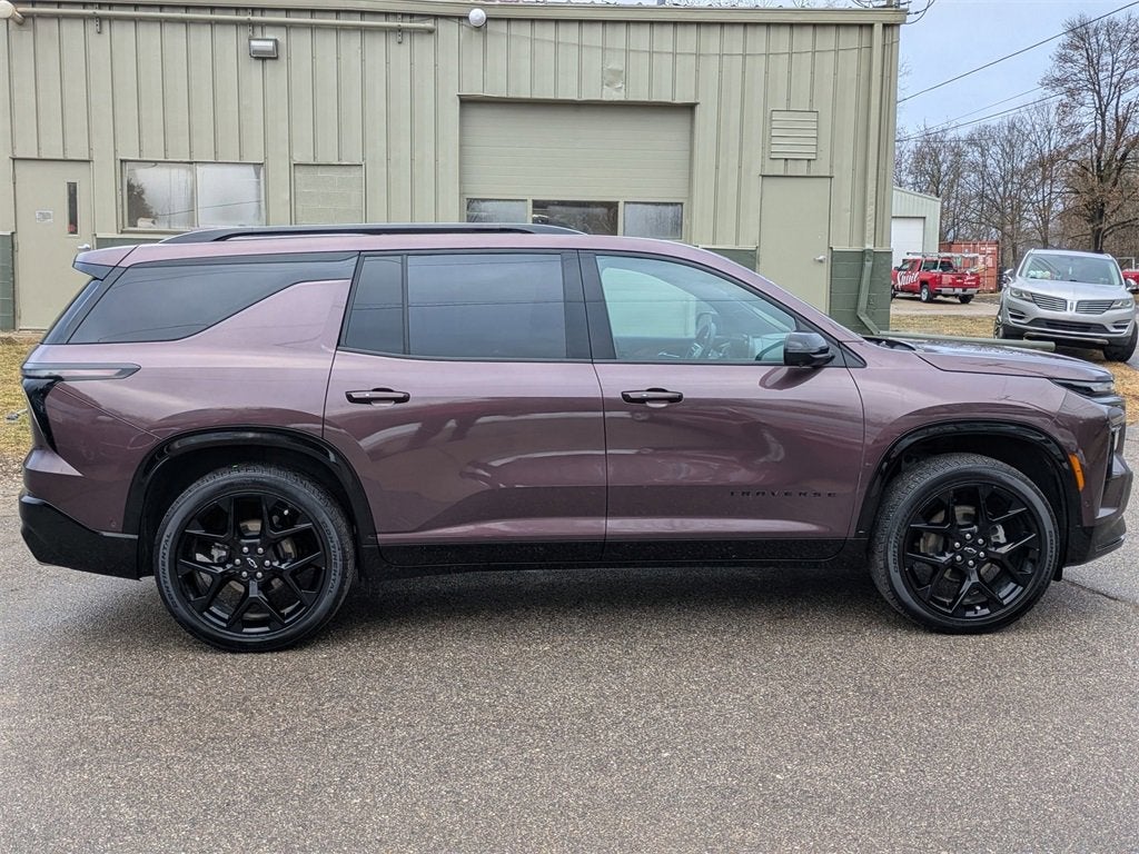 2024 Chevrolet Traverse RS
