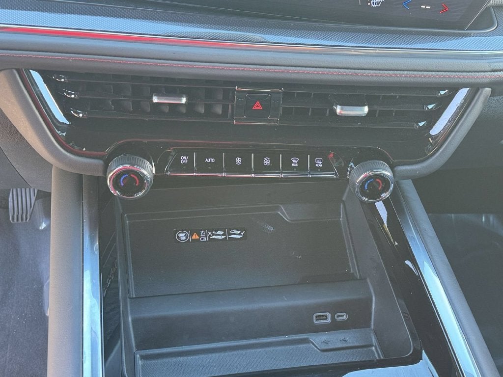 2025 Chevrolet Tahoe RST