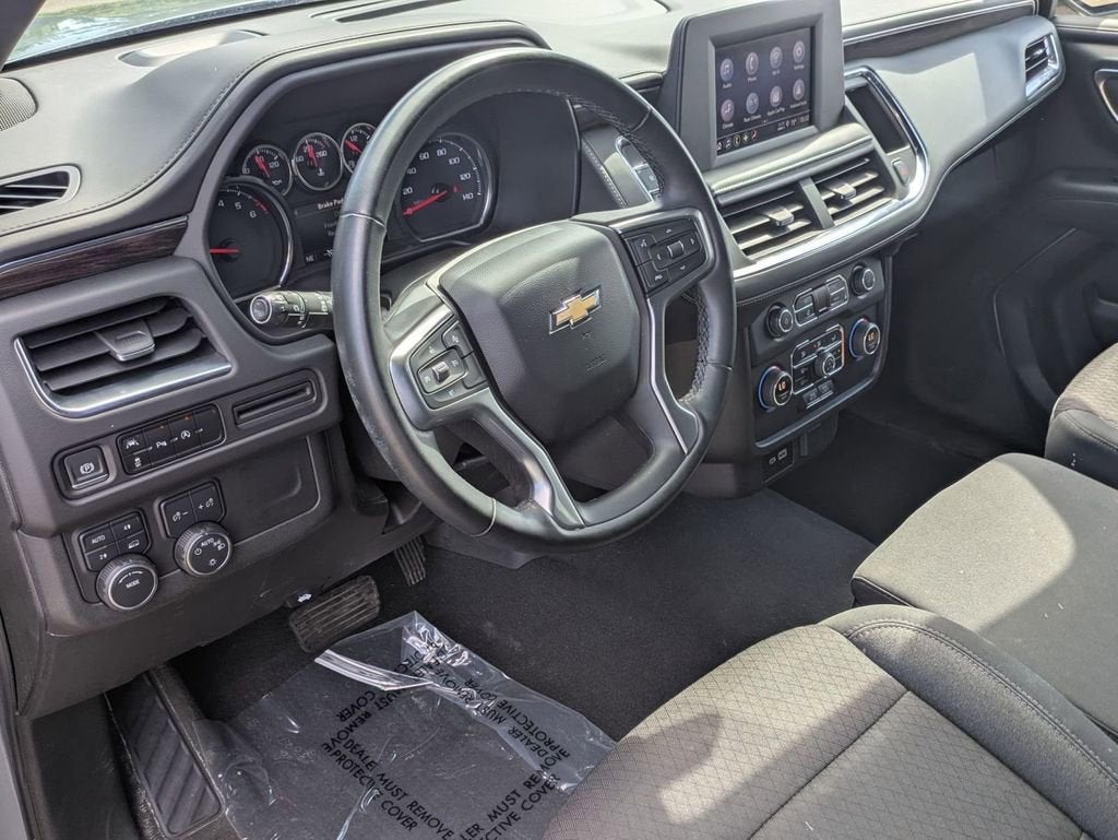2023 Chevrolet Suburban LS