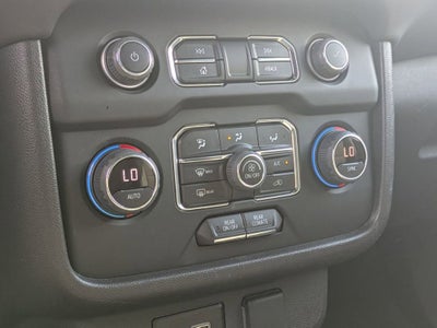 2023 Chevrolet Suburban LS