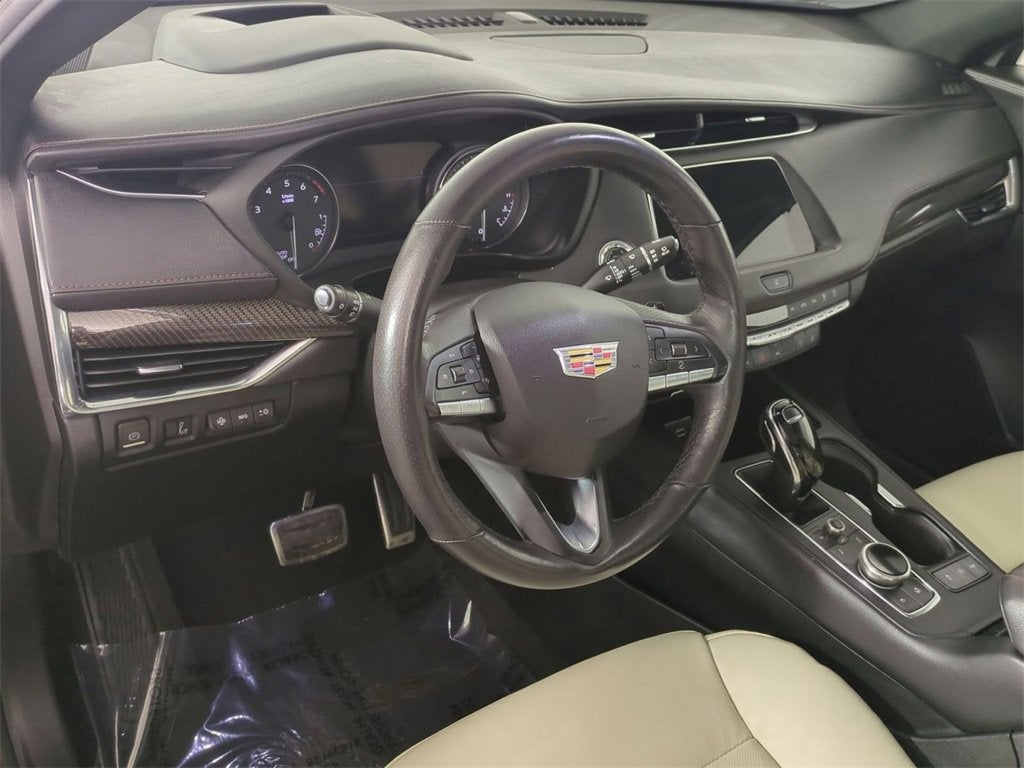 2023 Cadillac XT4 Sport