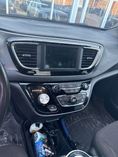 2020 Chrysler Pacifica Touring