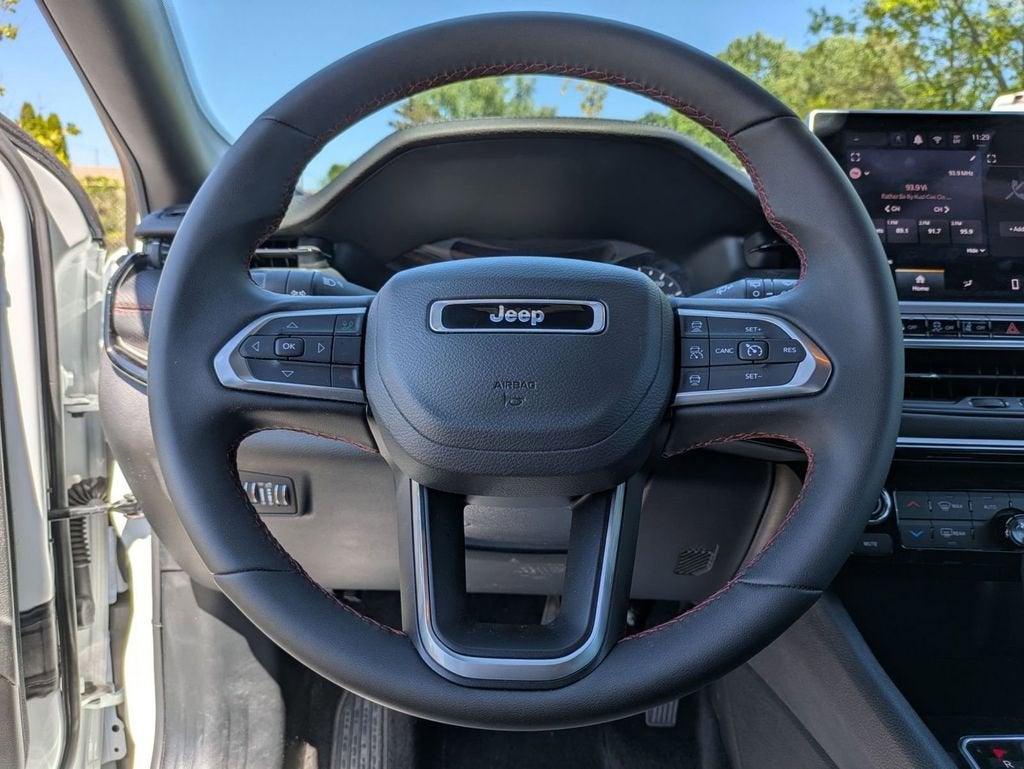 2025 Jeep Compass Trailhawk 4x4
